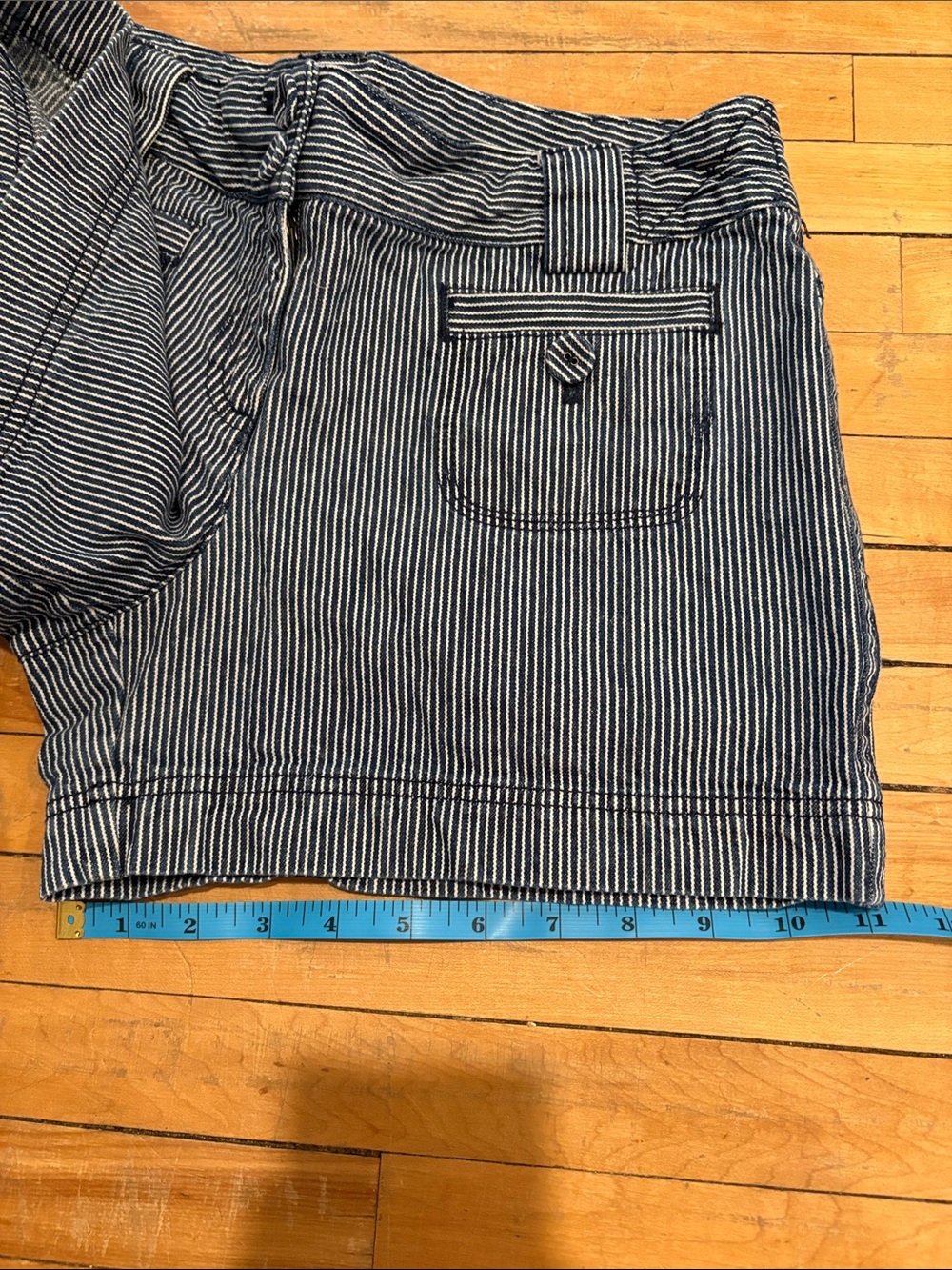 Loft Shorts - Picture 13 of 13